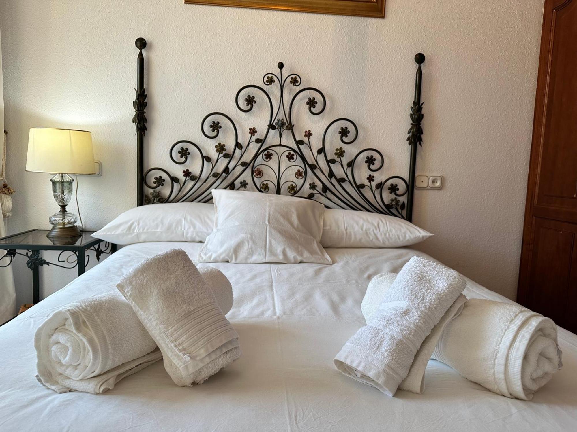Apartamento Malagueta 2 Dormitorios มาลากา ภายนอก รูปภาพ